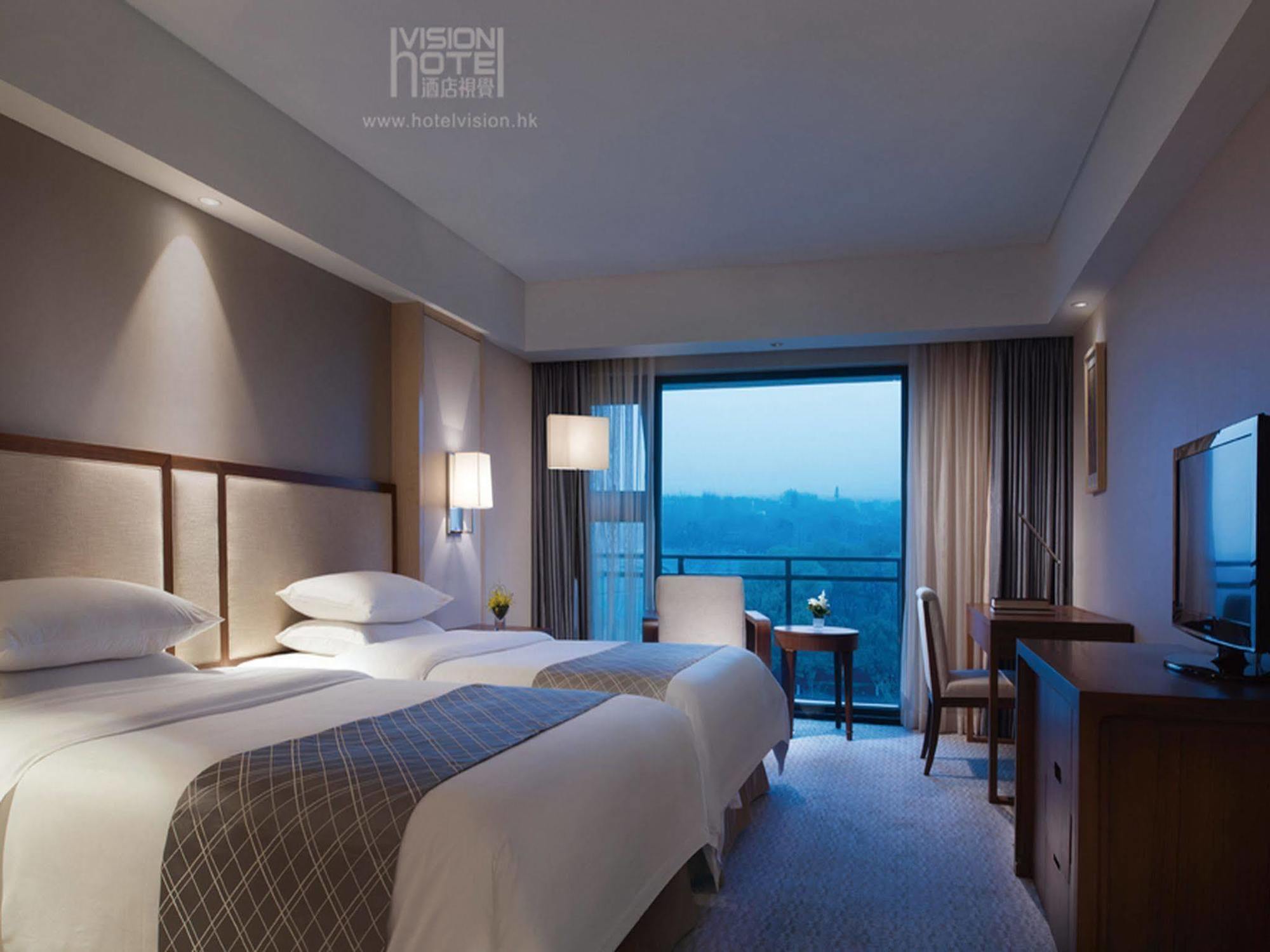 Jinling Riverside Hotel Nanjing  Exteriör bild